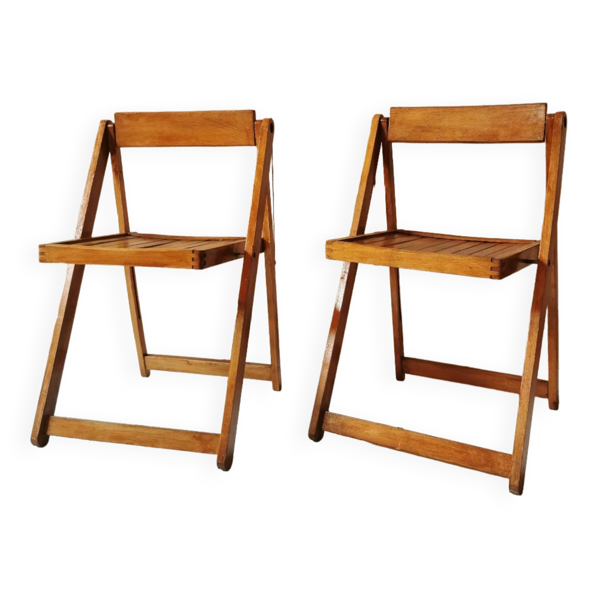 Pair of folding chairs