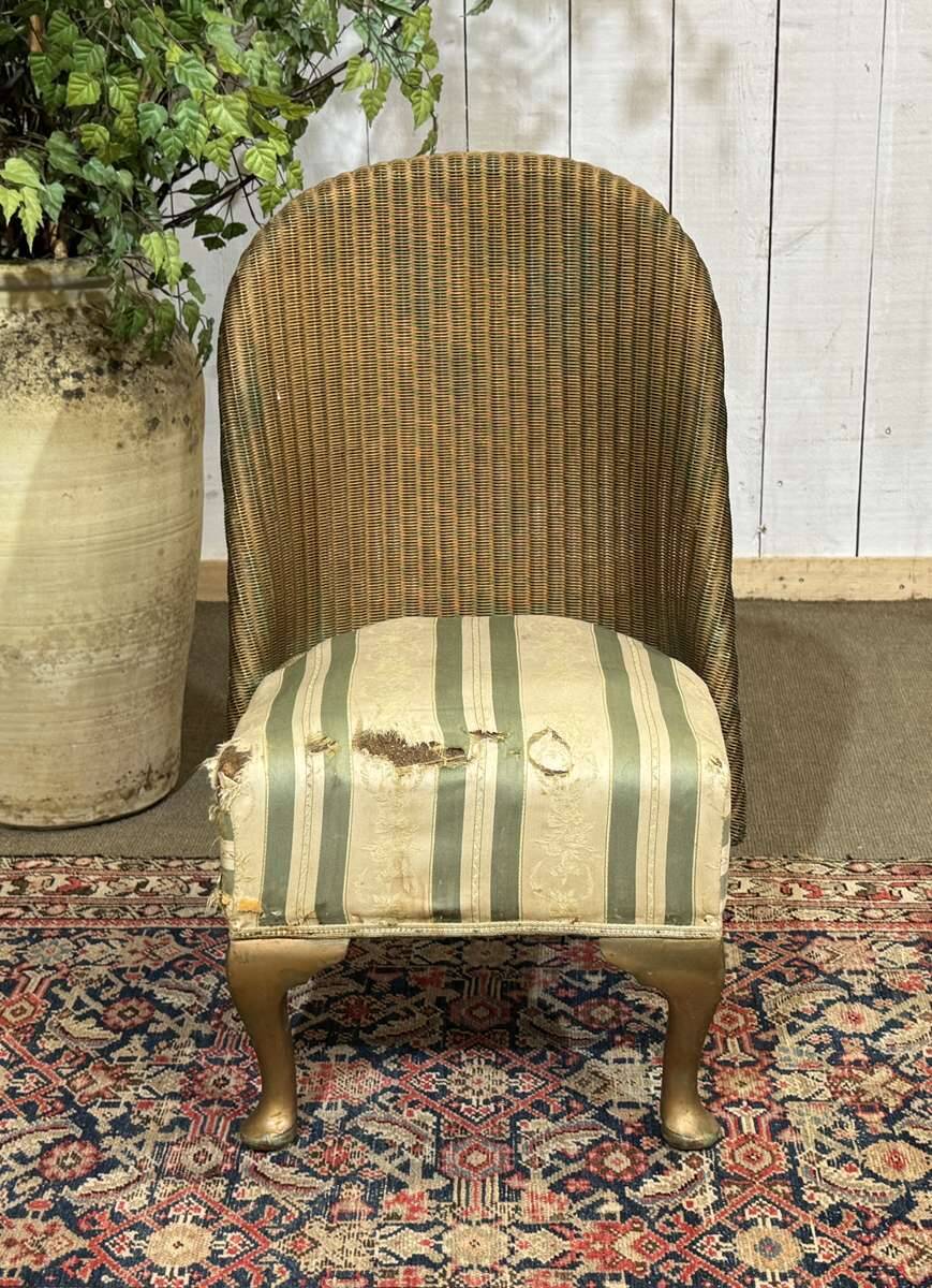 Chauffeuse anglaise de la maison LLOYD LOOM des années 1930