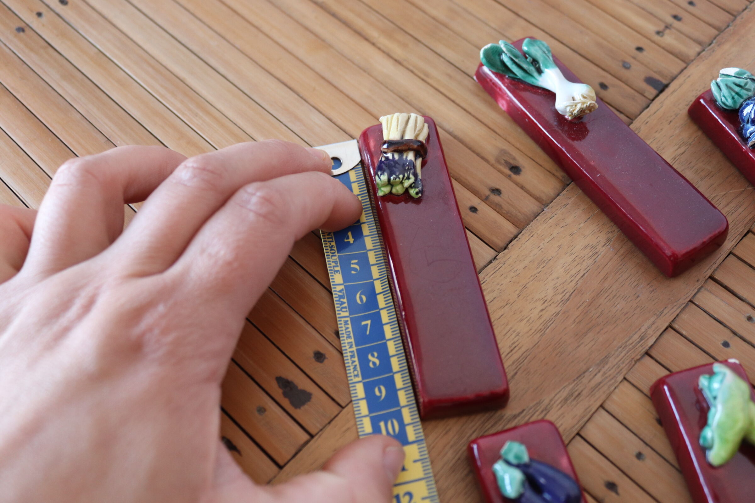 Rests ceramic knives