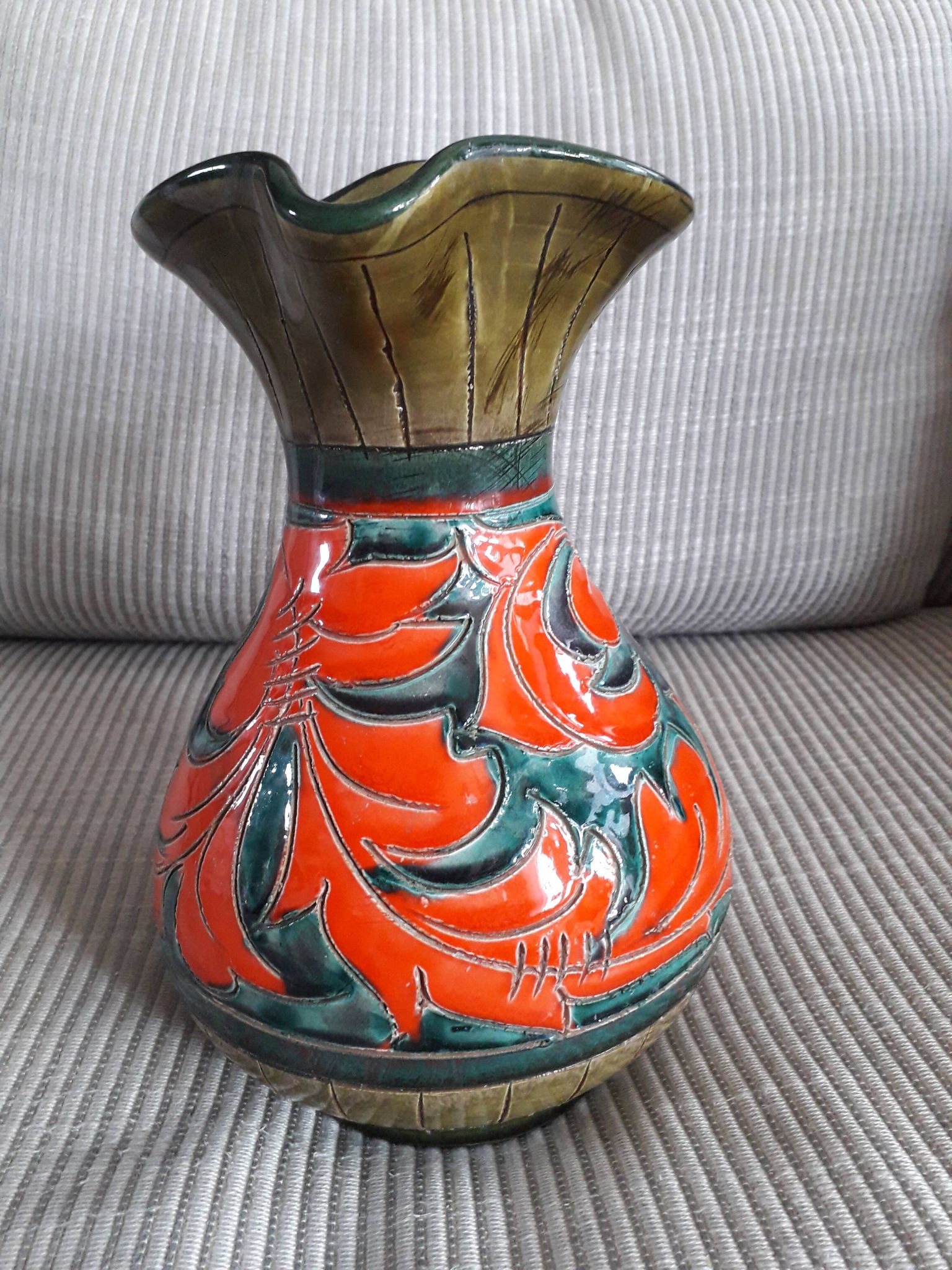Pichet vintage signé en céramique italienne