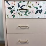 Vintage dresser