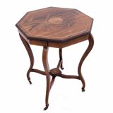 Table marquetée, France, fin du XIXe siècle.