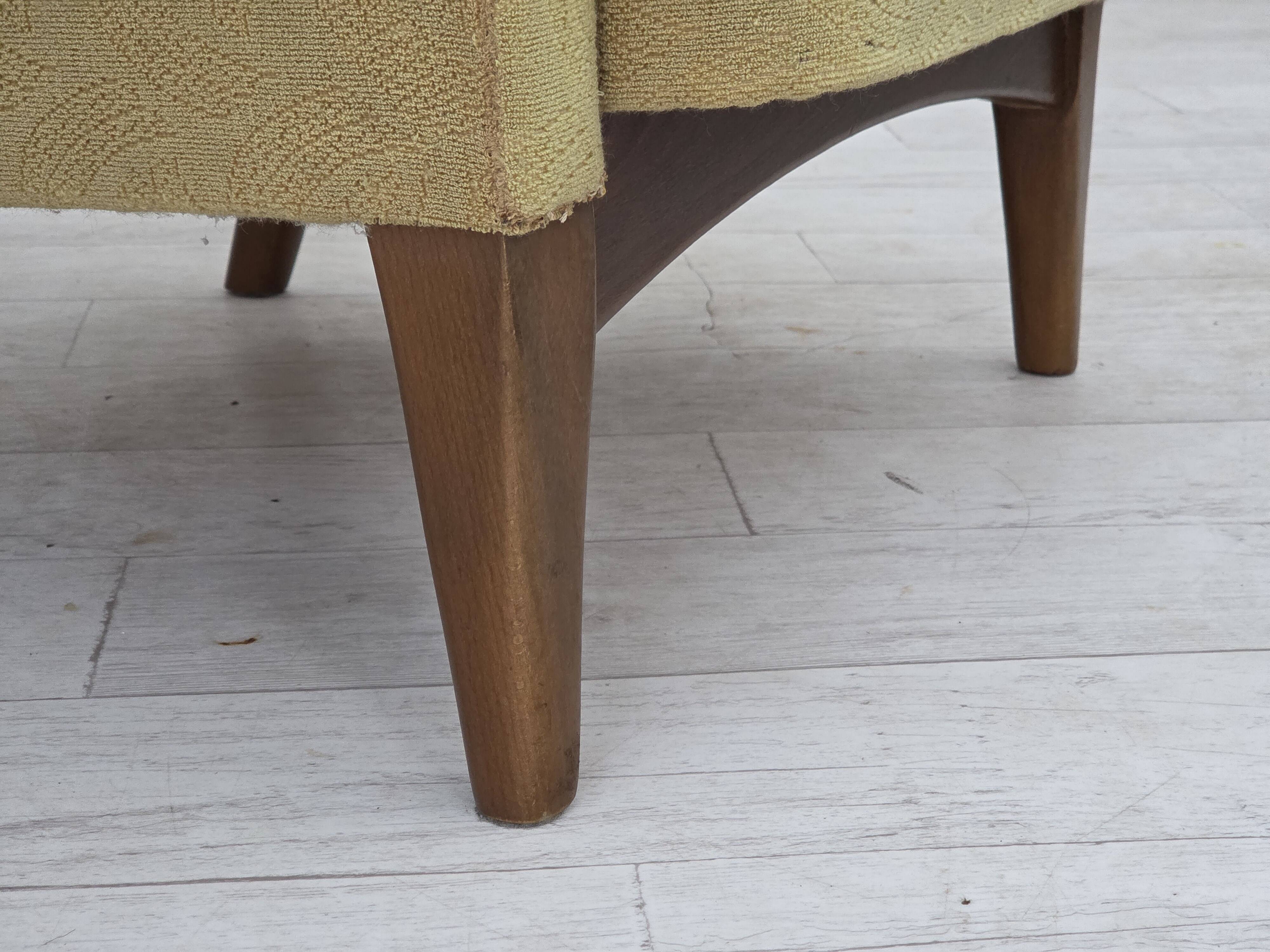 1960s, Danish armchair by Fritz Hansen, series 8000/8020, original.