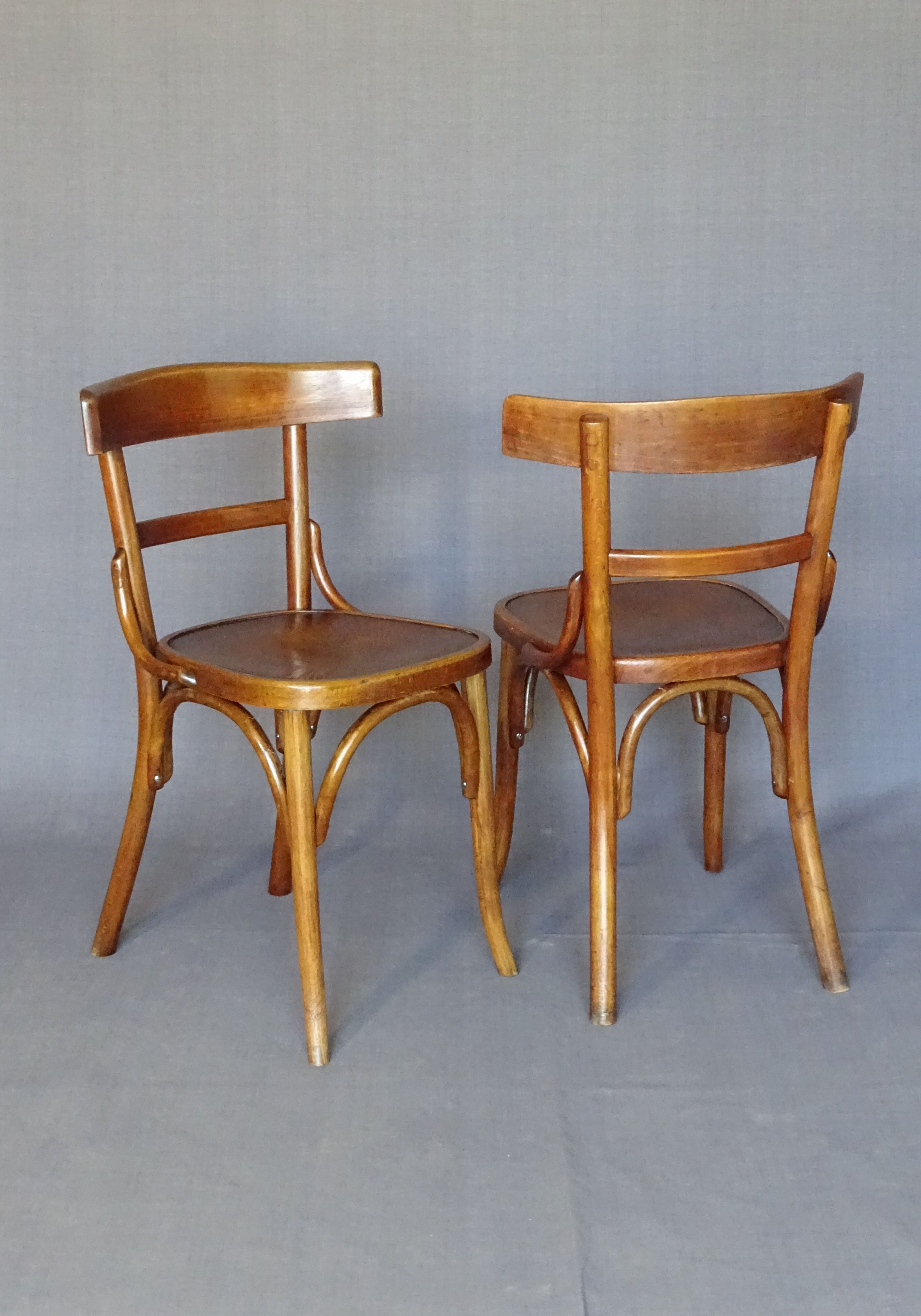 Set of 2 chairs bistro fischel 1930, wooden seats