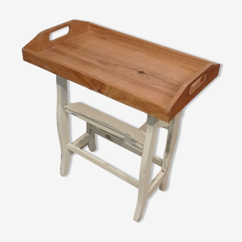Dining tray table