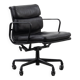 Chaise de bureau Eames EA435 Management Soft Pad entièrement noire par Herman Miller