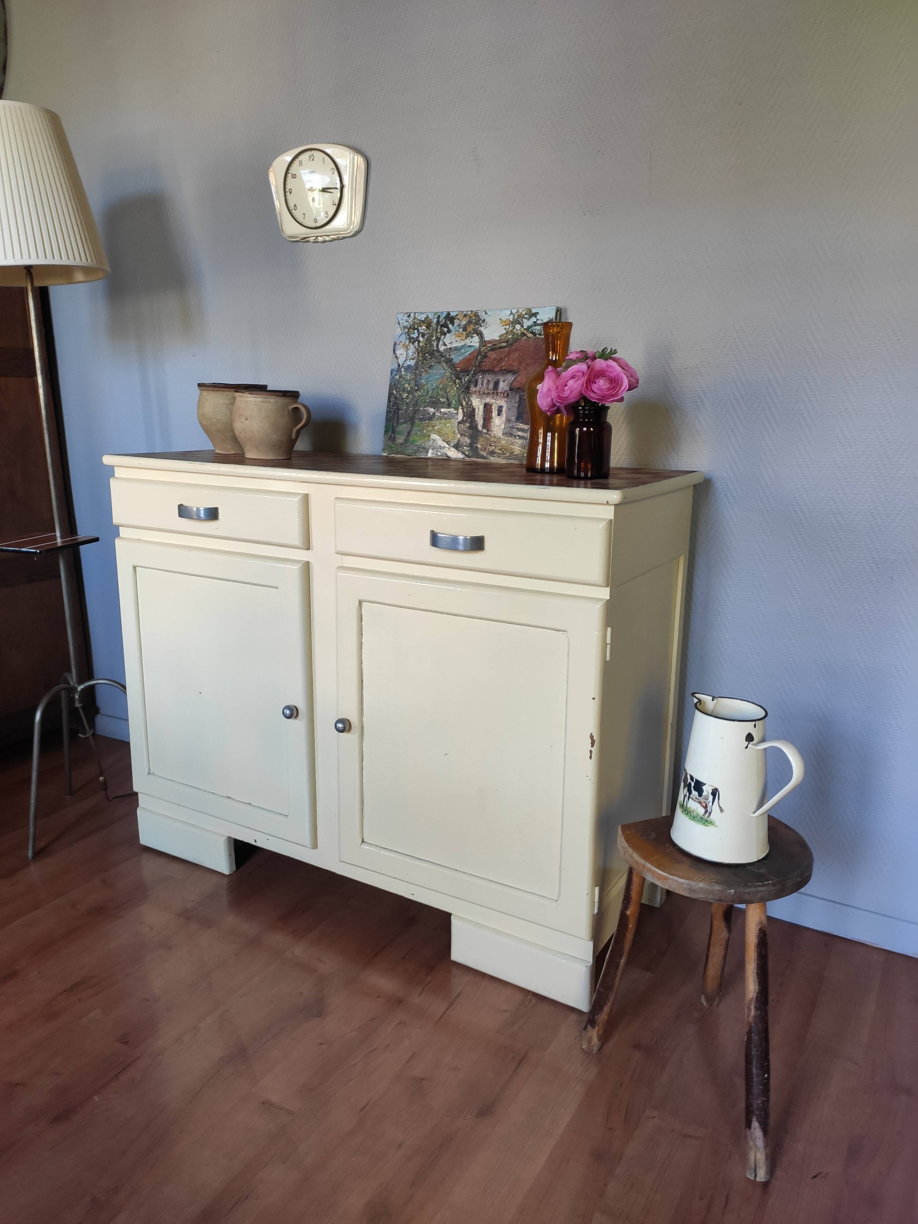 Parisian buffet Mado