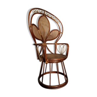 Emmanuel chair rattan rotating seat
