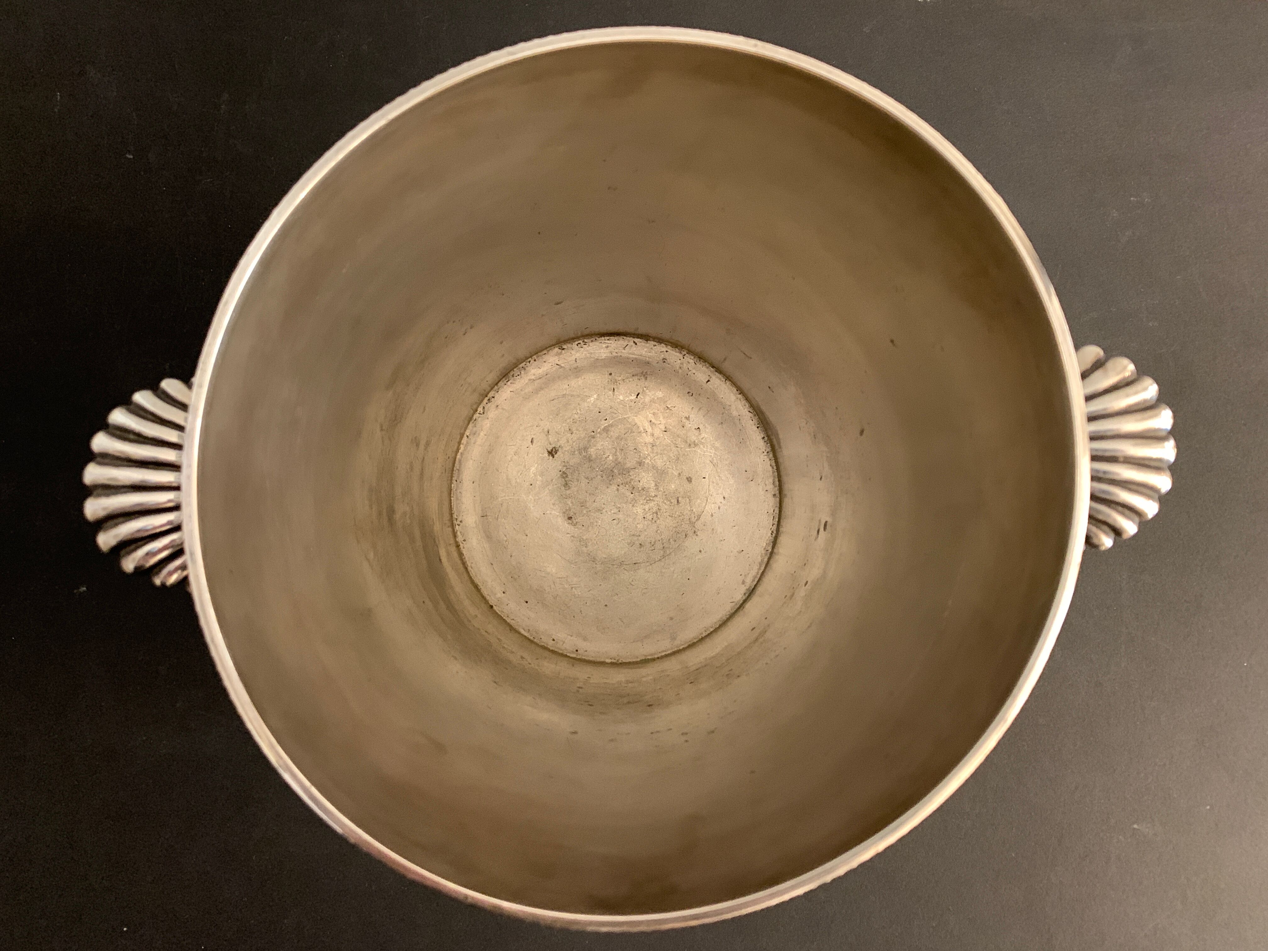 Pearl silver metal champagne bucket, shells or shells