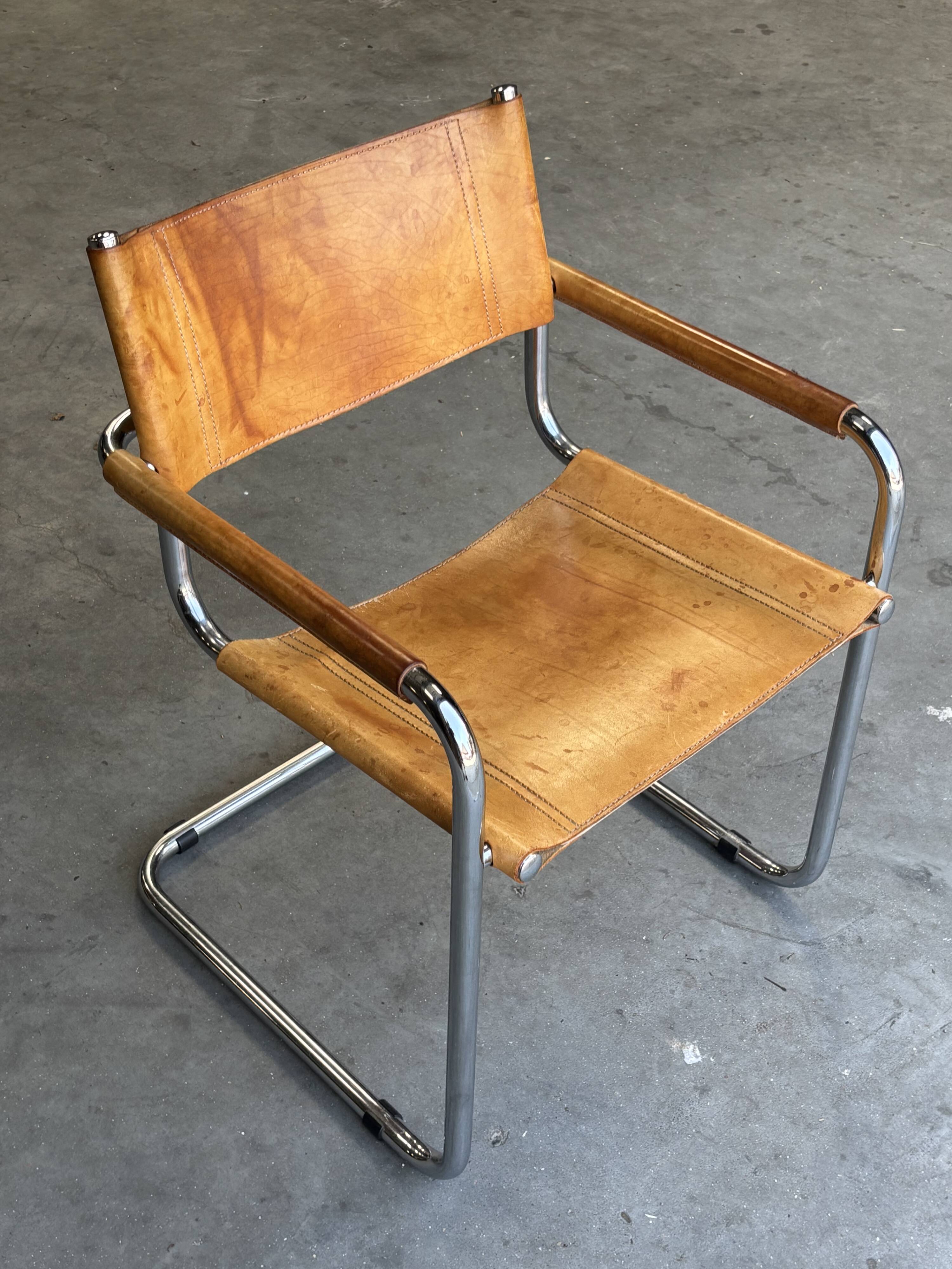 Ensemble de quatre fauteuils de salle à manger FASEM S34 en cuir Cognac par Mart Stam années 80