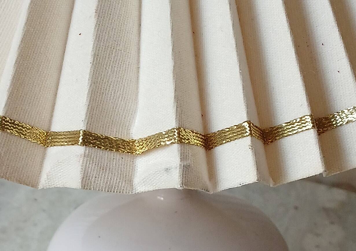 Enamelled terracotta lamp signed, pleated lampshade 1960