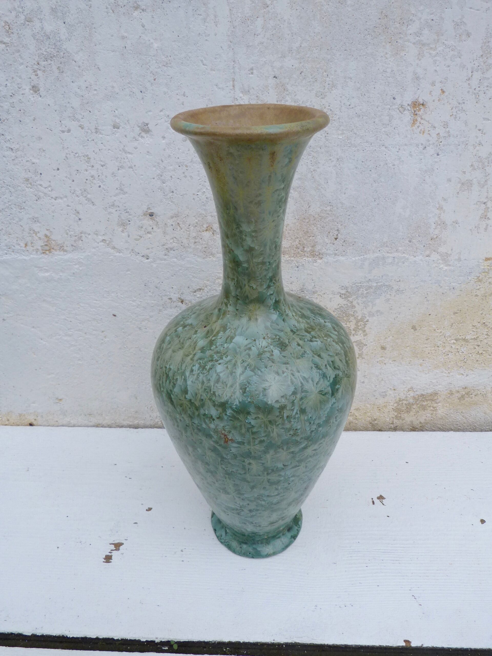 Vase  Art déco en grés de Pierrefonds cristallisé vert