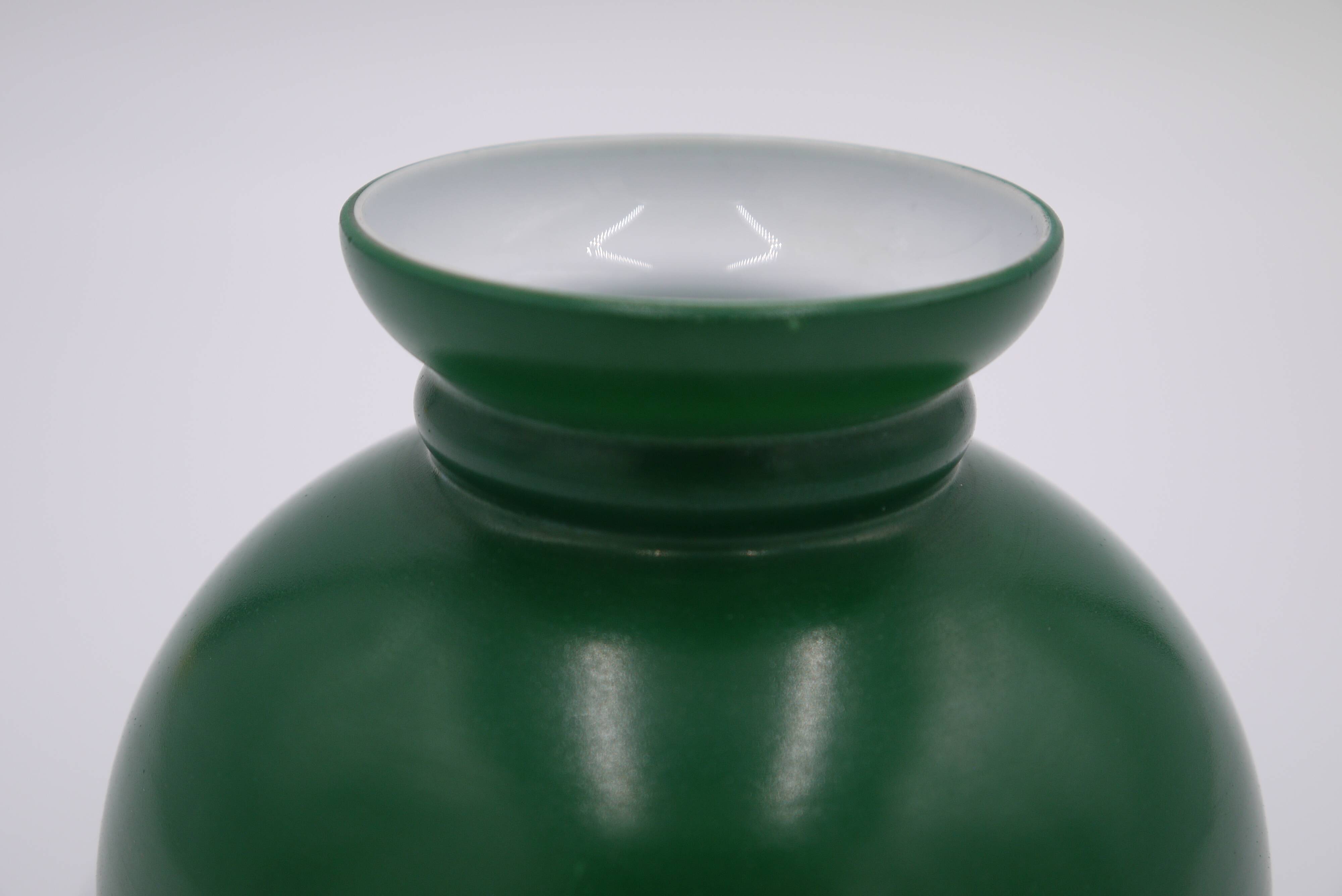 Green glass pendant lamp