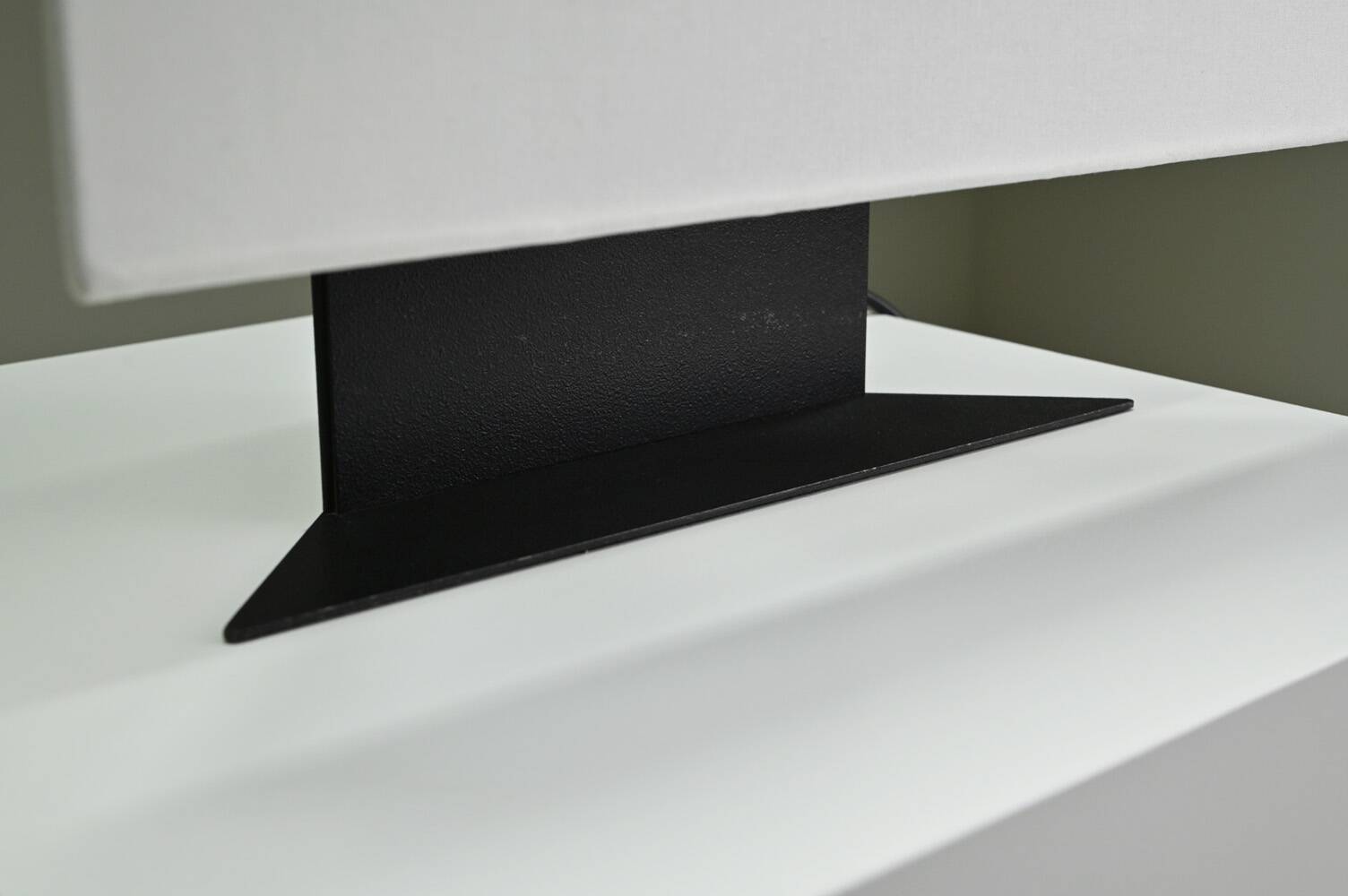 Accademia table lamp from Cini Boeri for Artemide, 1970s Italy.