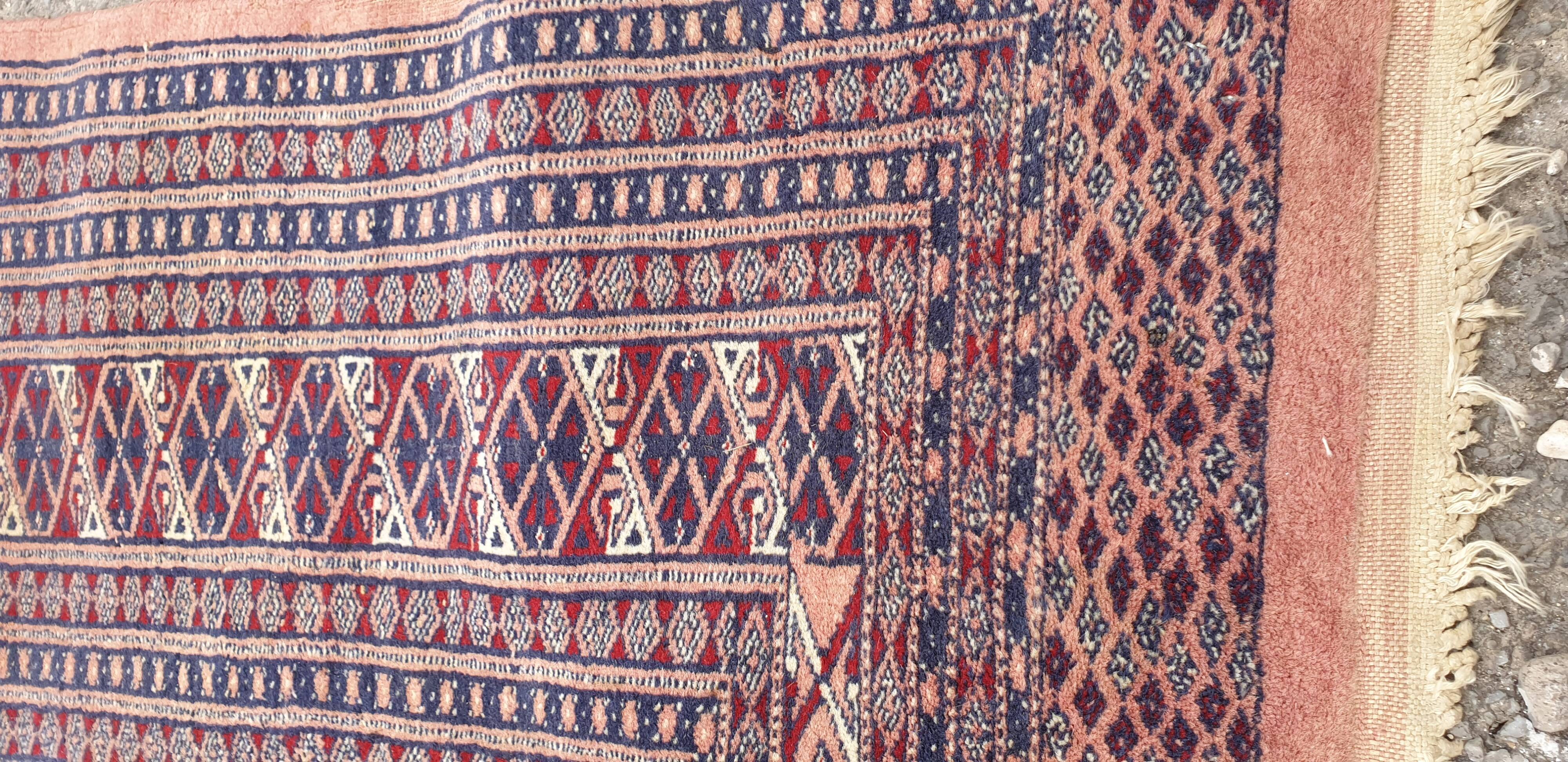 Oriental carpet wool of oneself