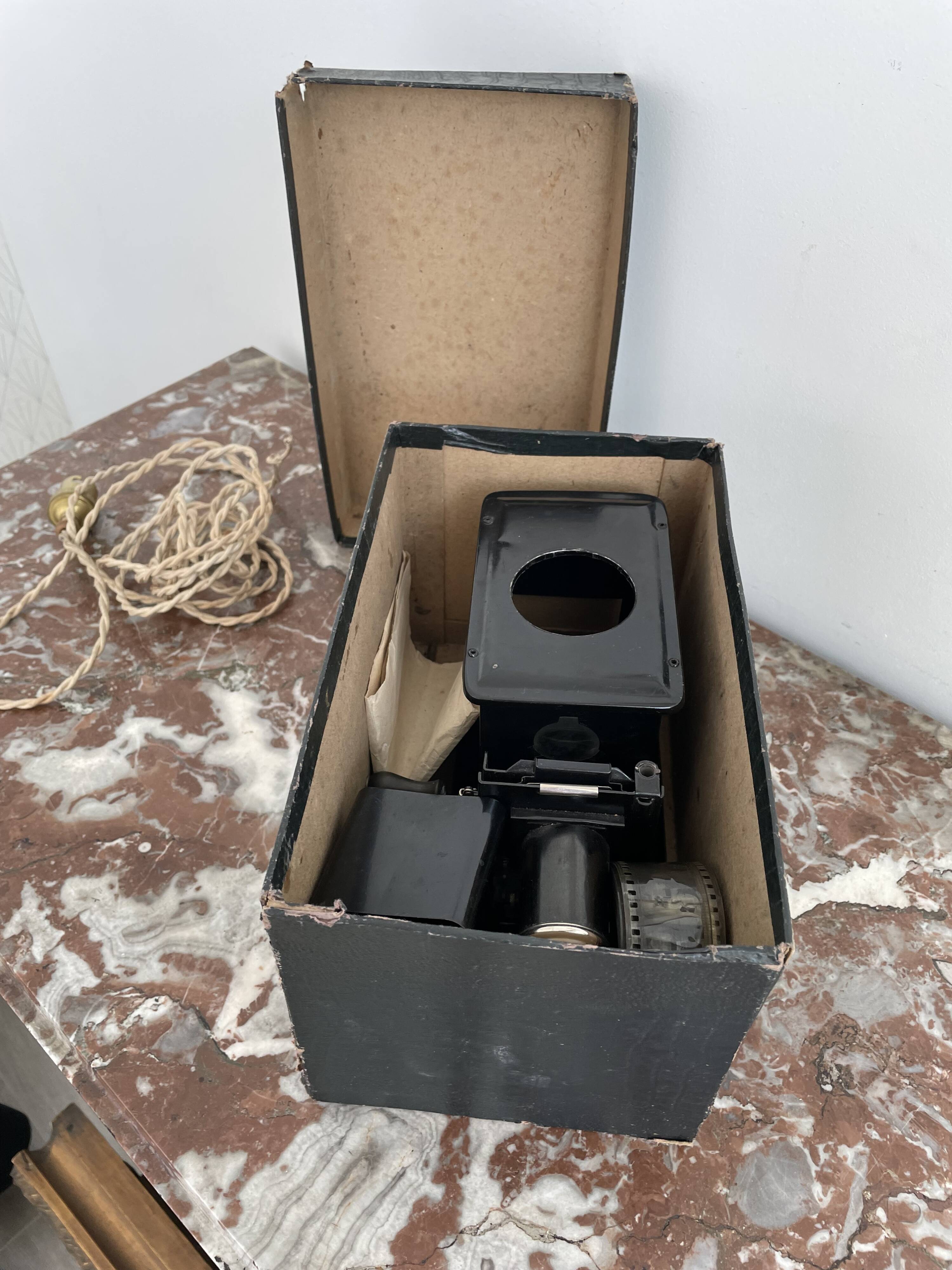 Projector, Magic lantern, cinema, Lapierre-cinéma, Unis-France, 1915