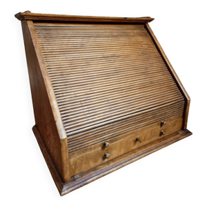 Vitrine de table d'opticien - rideau