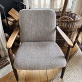 Pair of vintage mid-century armchairs in light gray linen