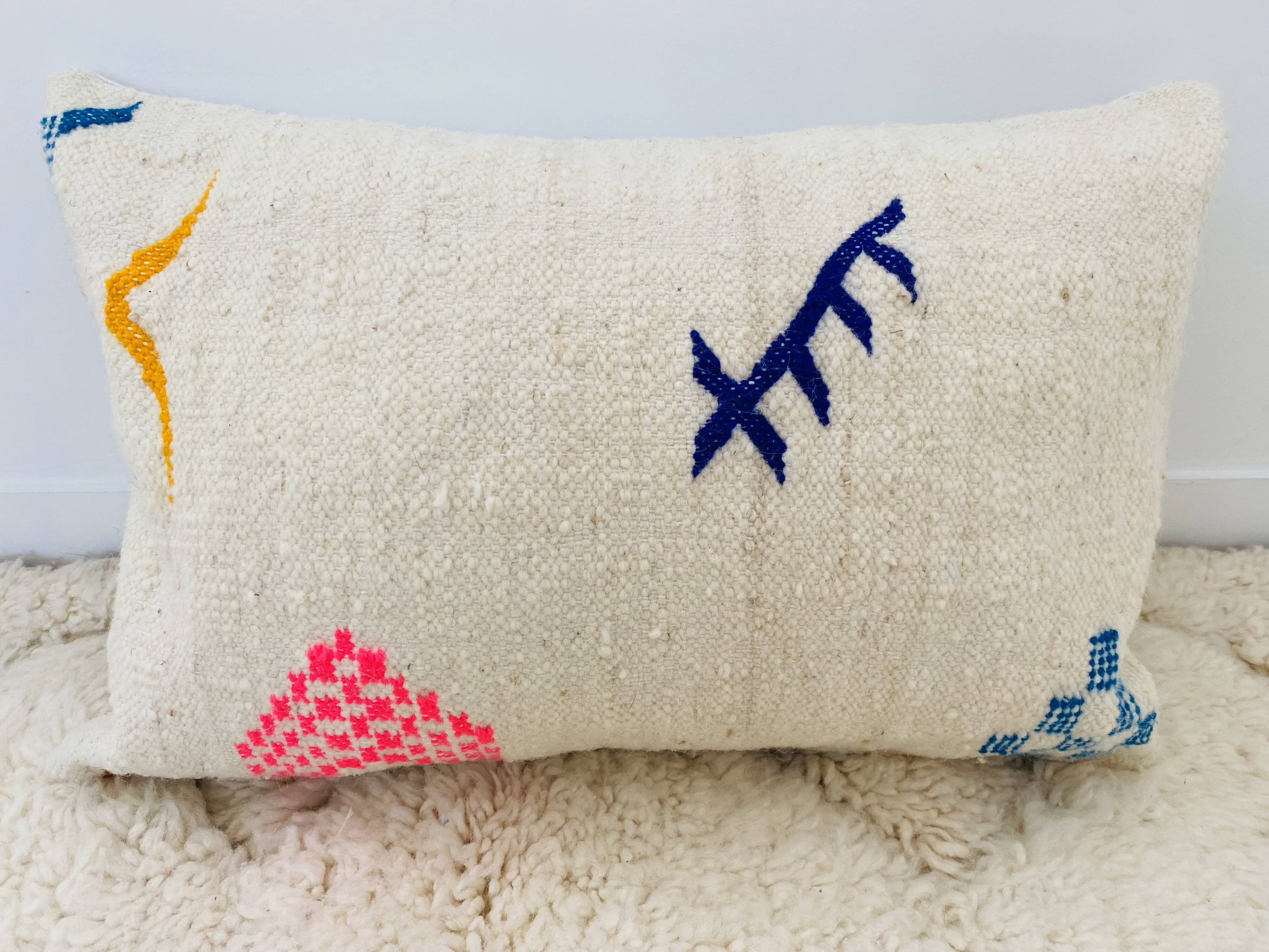 Berber kilim wool cushion cover n°27