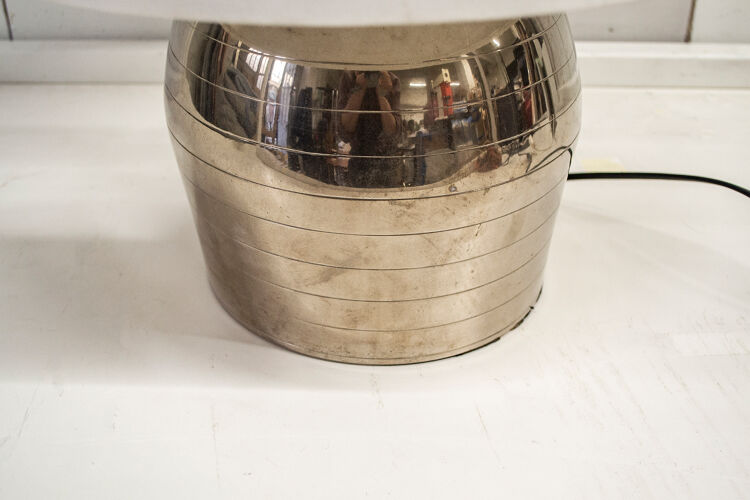 Lampe de table en métal chromé années 70 italie