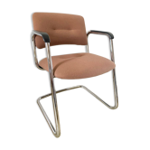 Fauteuil Strafor en laine rose