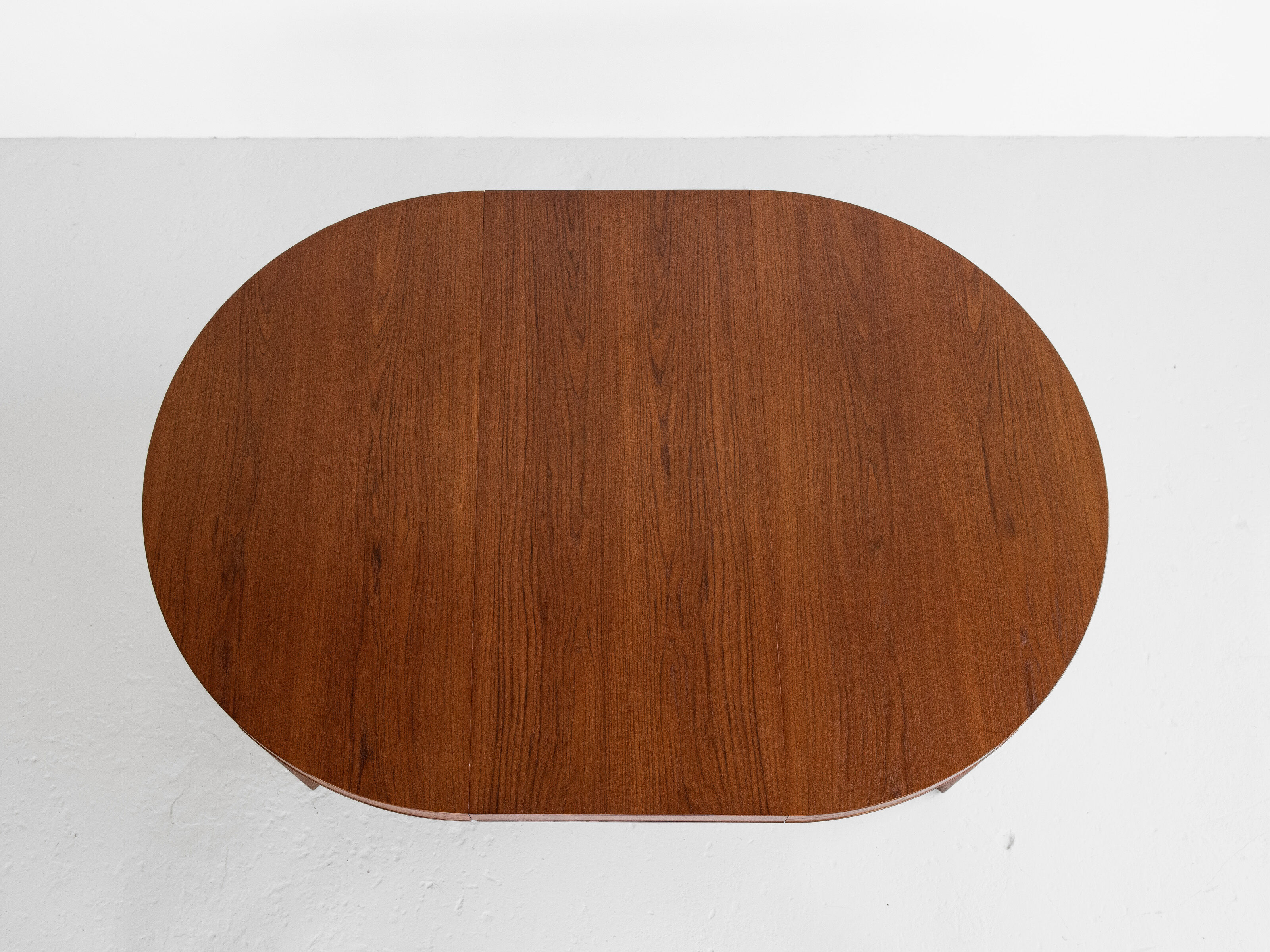 Midcentury Danish round dining table in teak by Severin Hansen for Haslev 1960s