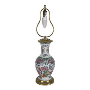 Lampe en porcelaine de chine et