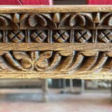 Miroir dans un ancien encadrement en bois de teck XVIIIème, usure et patine, Inde Rajasthan