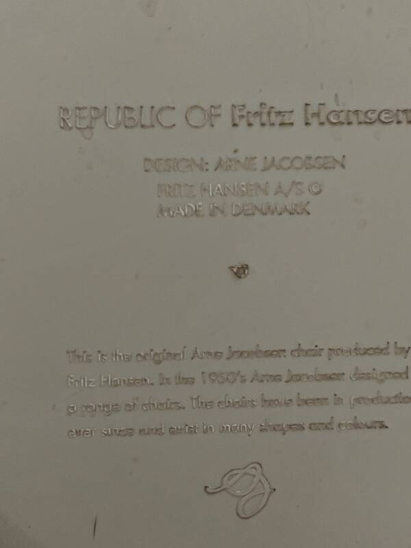 Pair of authentic FRITZ HANSEN/ARNE JACOBSEN Ant chairs