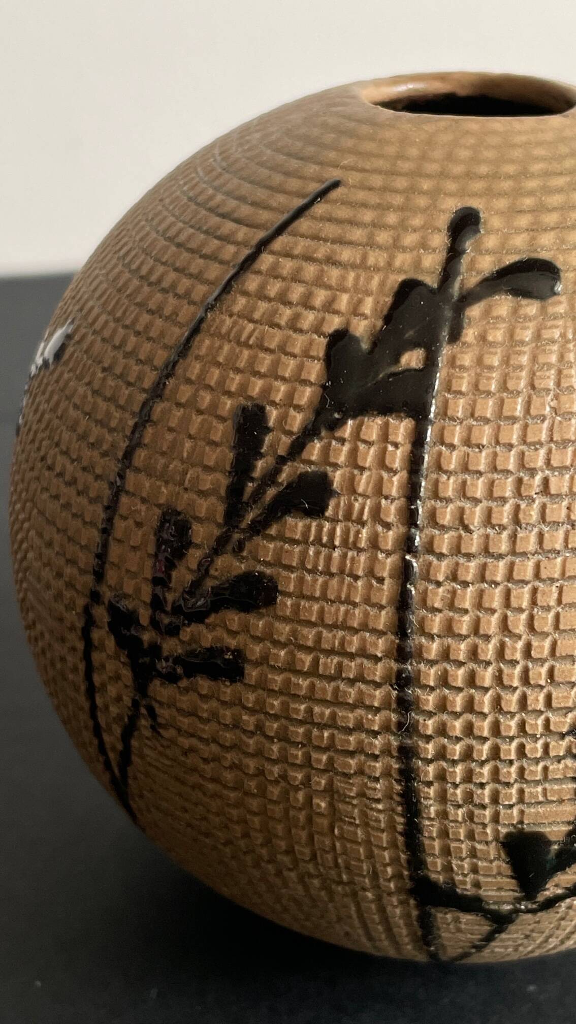 VASE Japanese artisanal inspiration