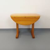 Vintage Charlotte Perriand Les Arcs round pine dining table from the 60s 70s