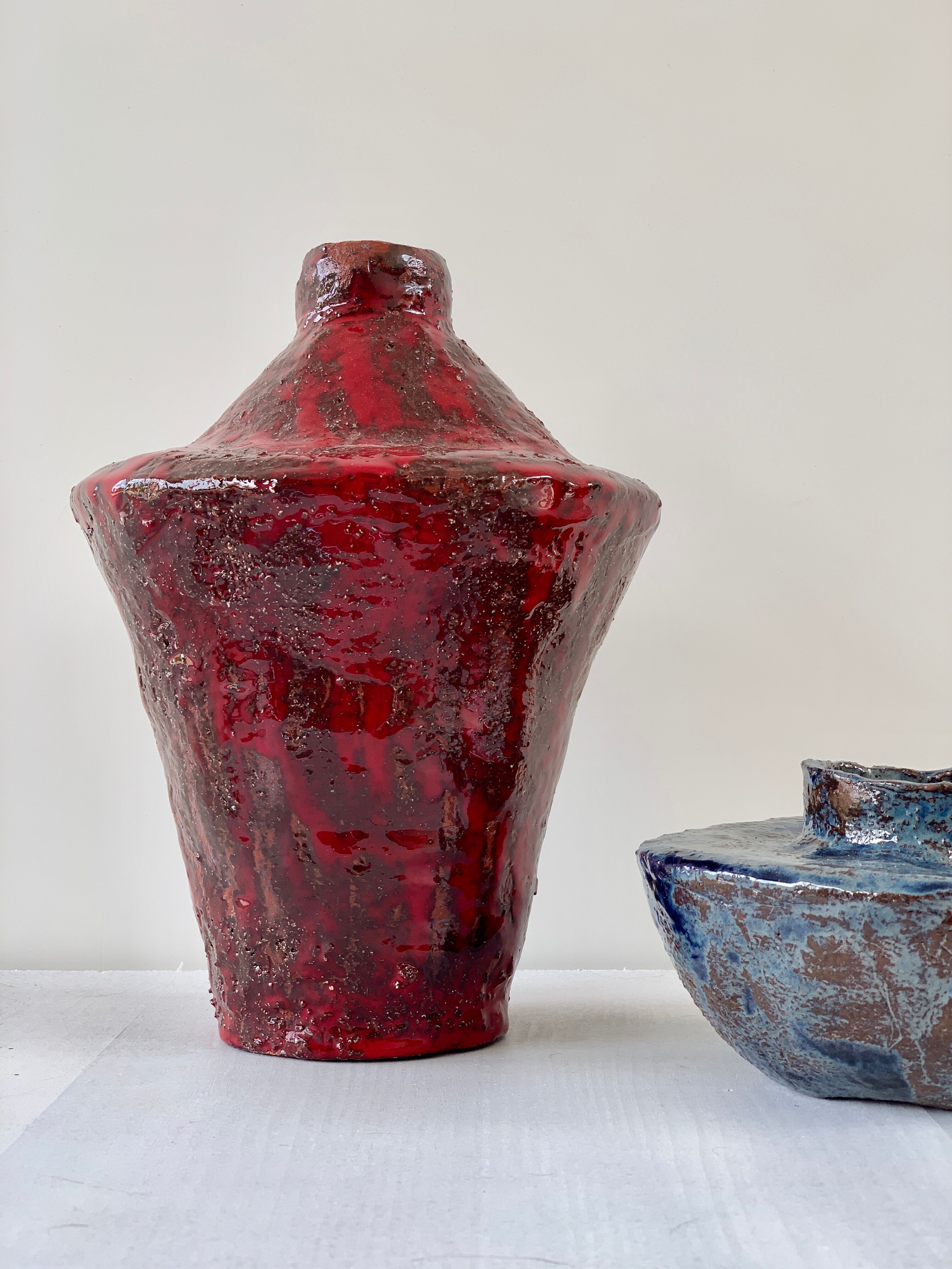 Lot 2 ceramic vases, circa 1970