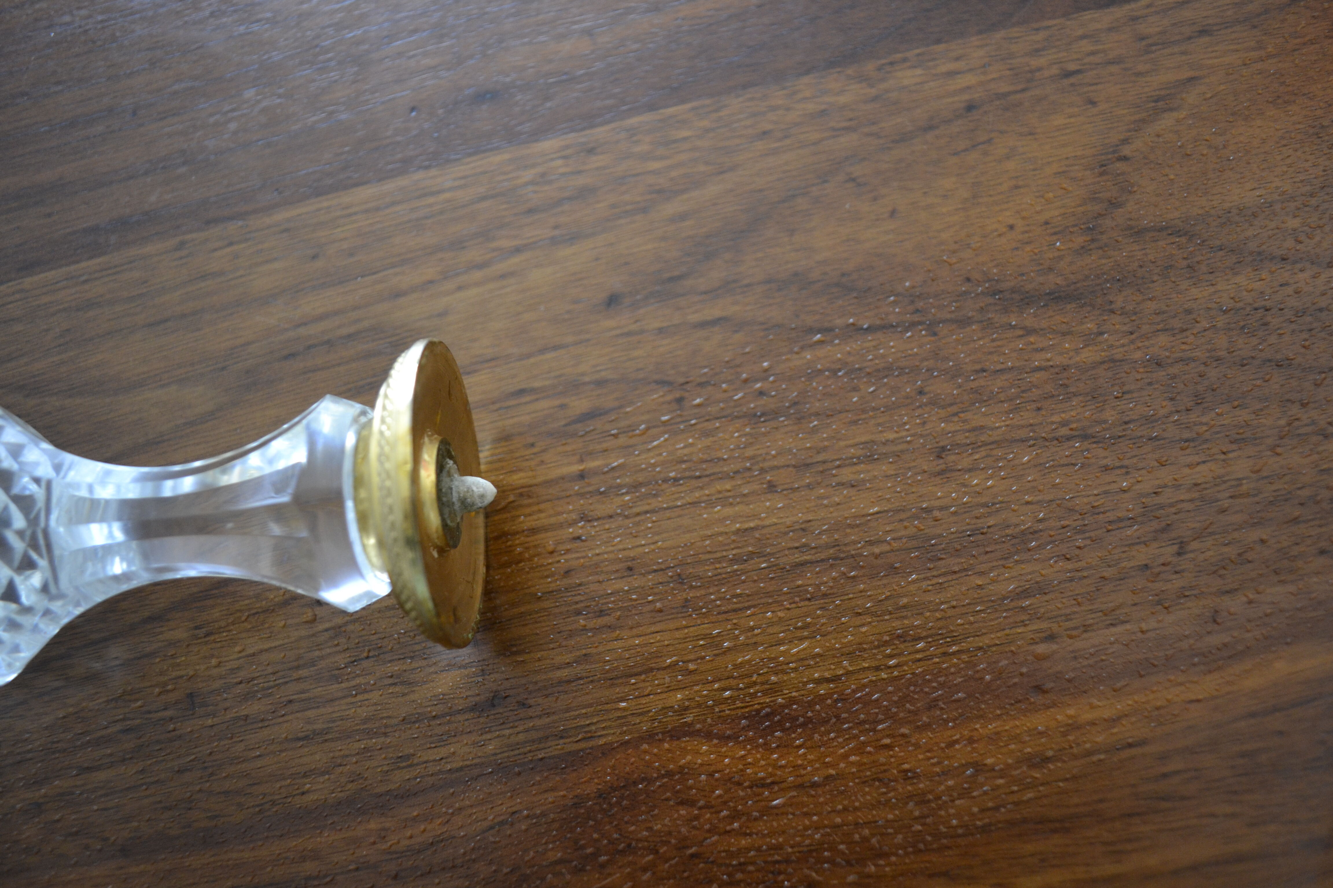 Faceted crystal stair ball