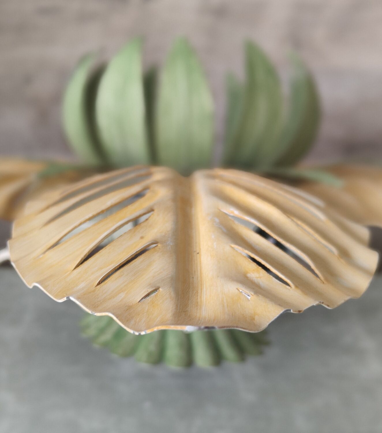 Vintage flower ceiling lamp