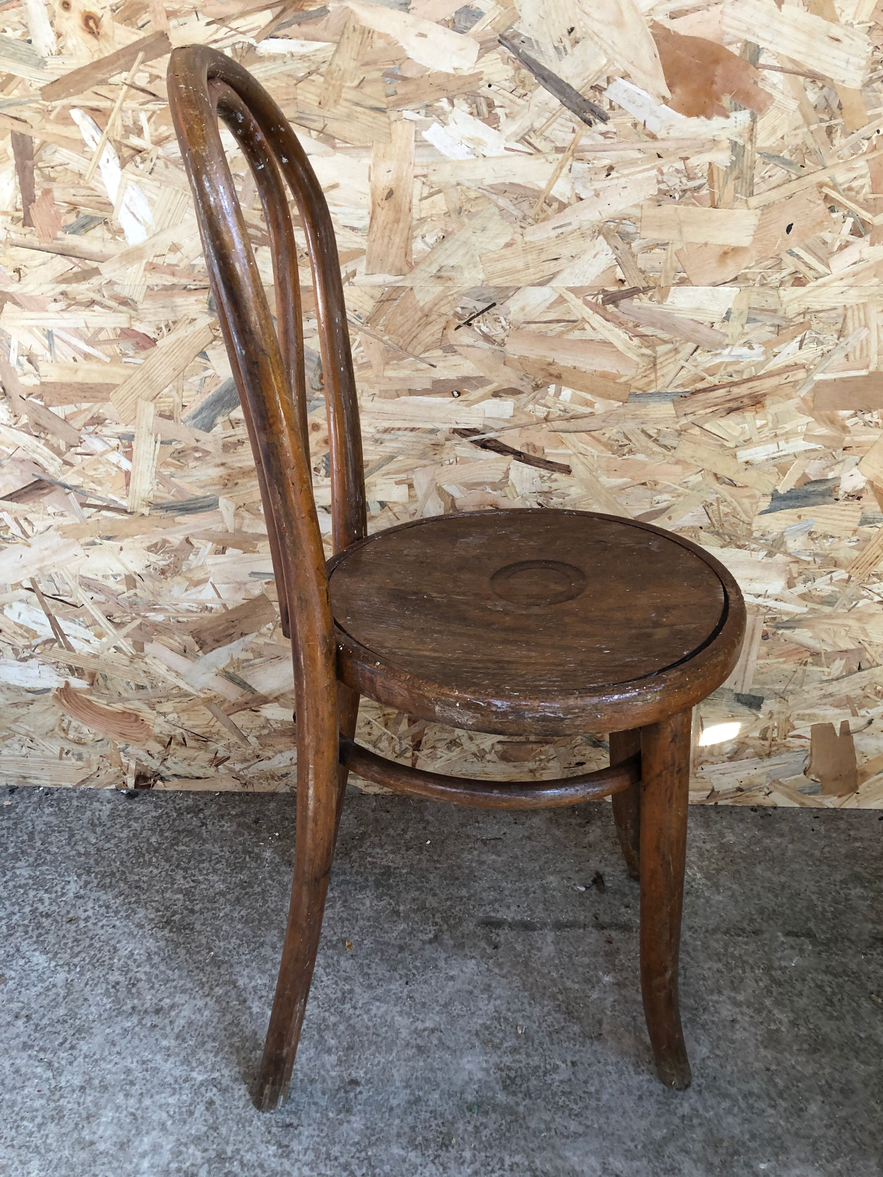 Old chair bistrot thonet 1950