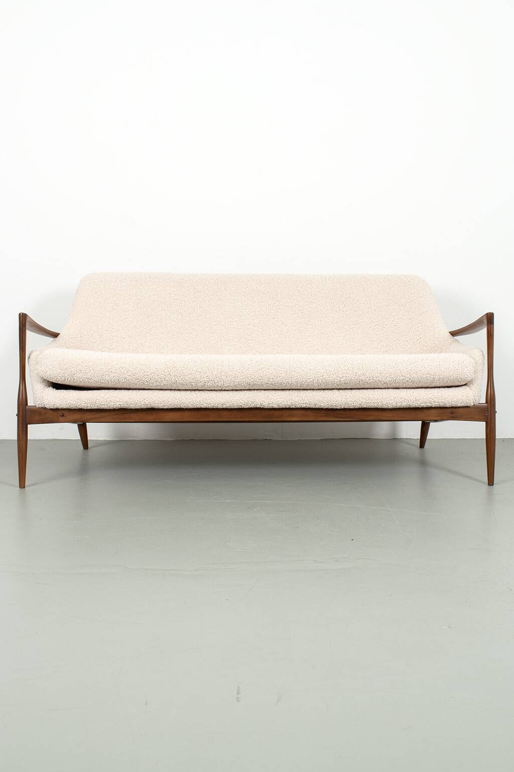 Laauser Ib Kofod Larsen sofa