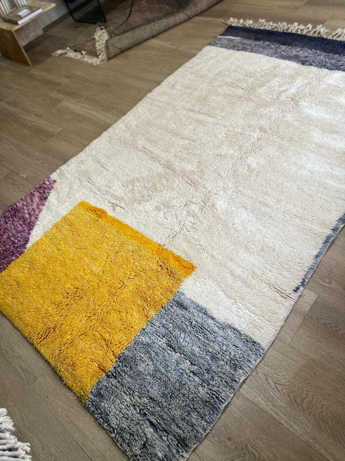 Berber rug Beni Ouarain 250cm x 150cm