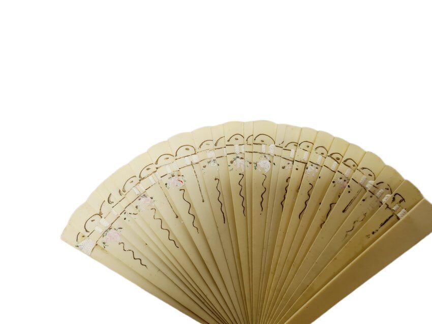 Art Nouveau Polish celluloid fan, 1900s