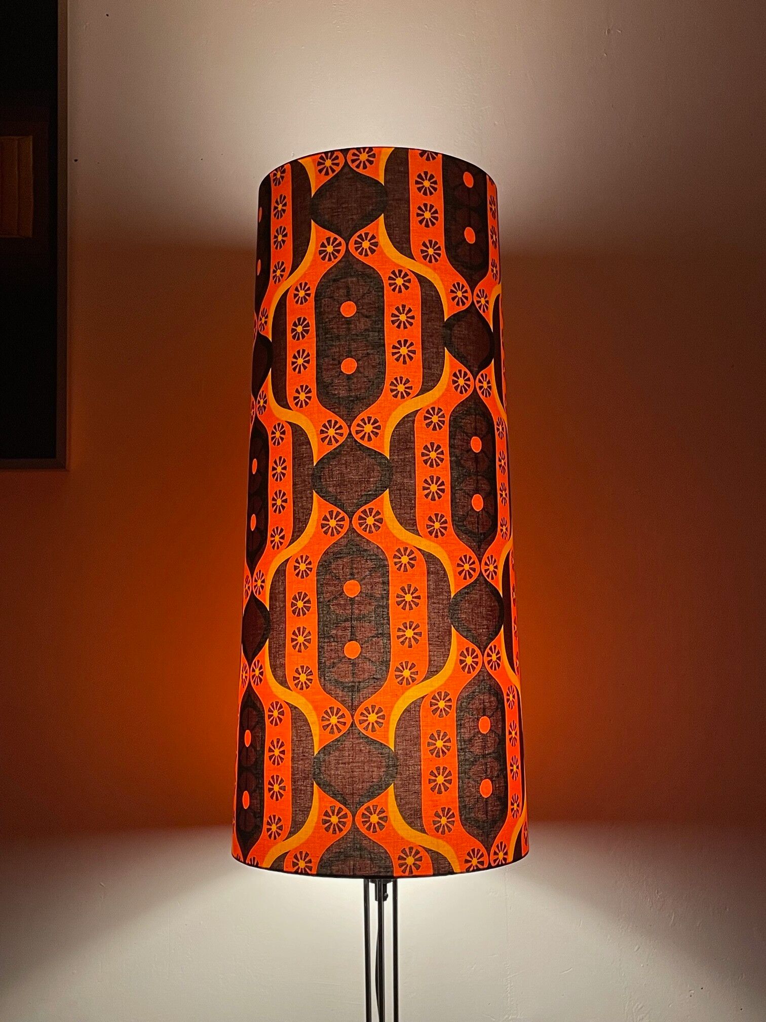 Sherazade H87 D35 d25 lampshade - conical in vintage fabric