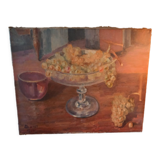 Still life painting with bunches of grapes