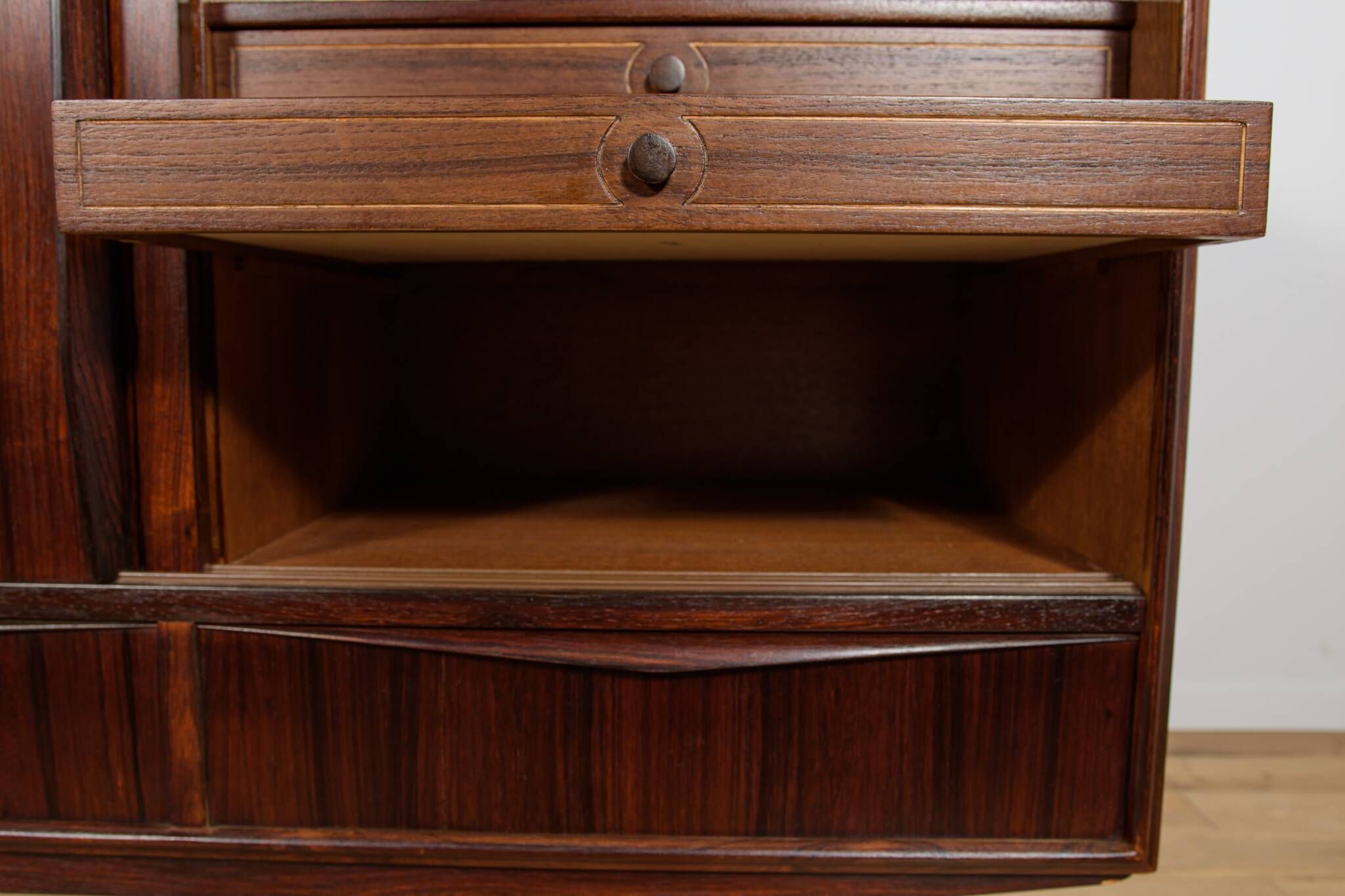 Commode en palissandre du milieu du siècle par E. W. Bach pour Sejling Skabe, Danemark, années 1960.