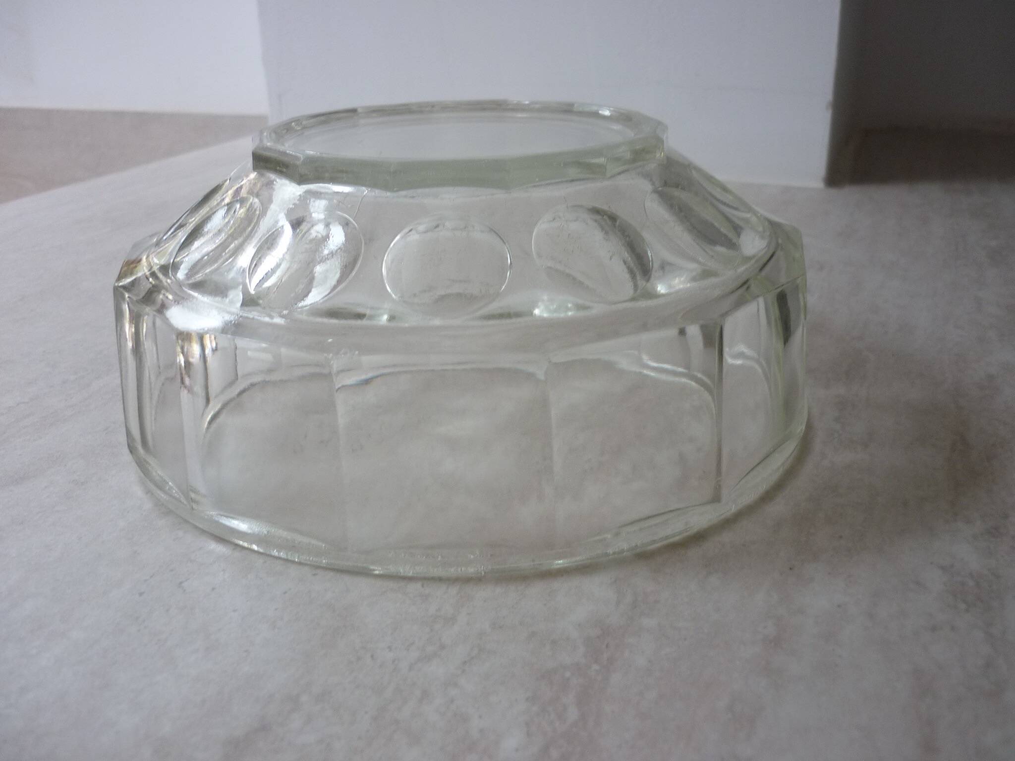 Round salad bowl in old art deco glass