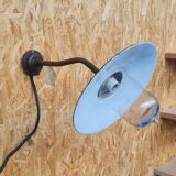 Exterior wall light in enamelled sheet metal