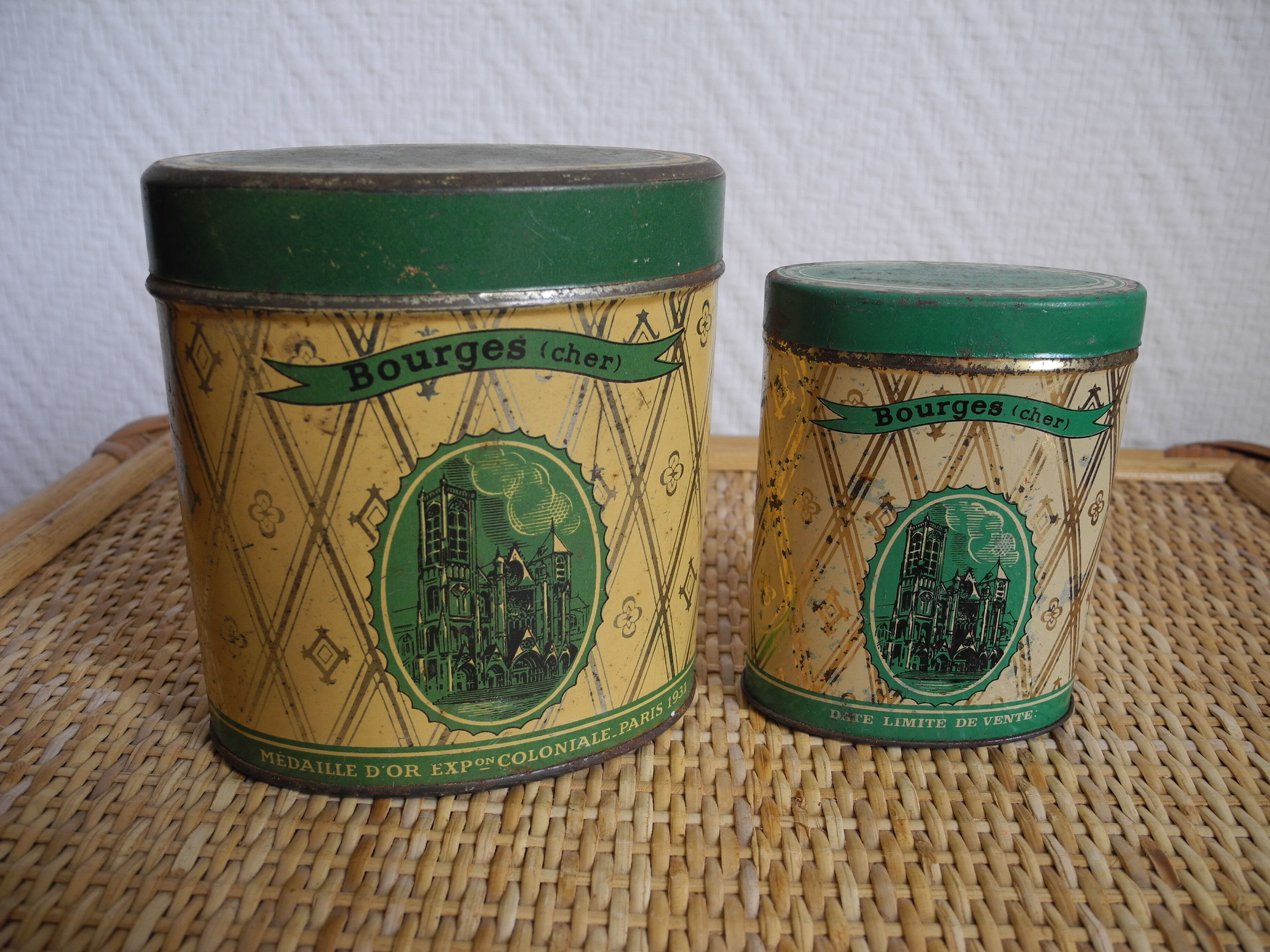 Old tin boxes forestines old candy boxes deco vintage