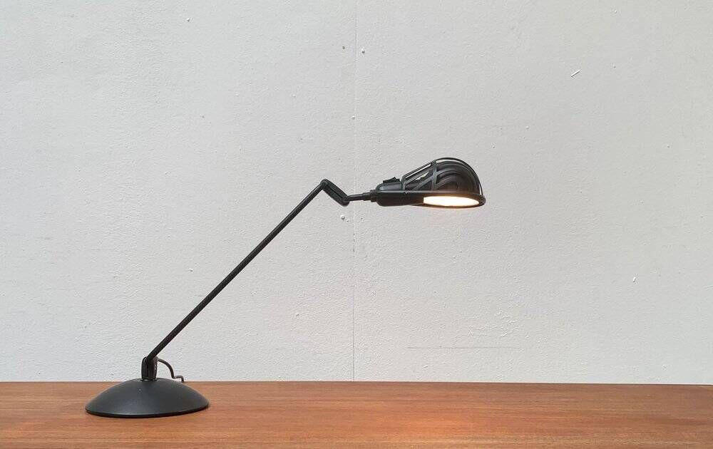 Lampe de table igloo postmoderne vintage italienne par Tommaso Cimini pour Lumina, années 1980.