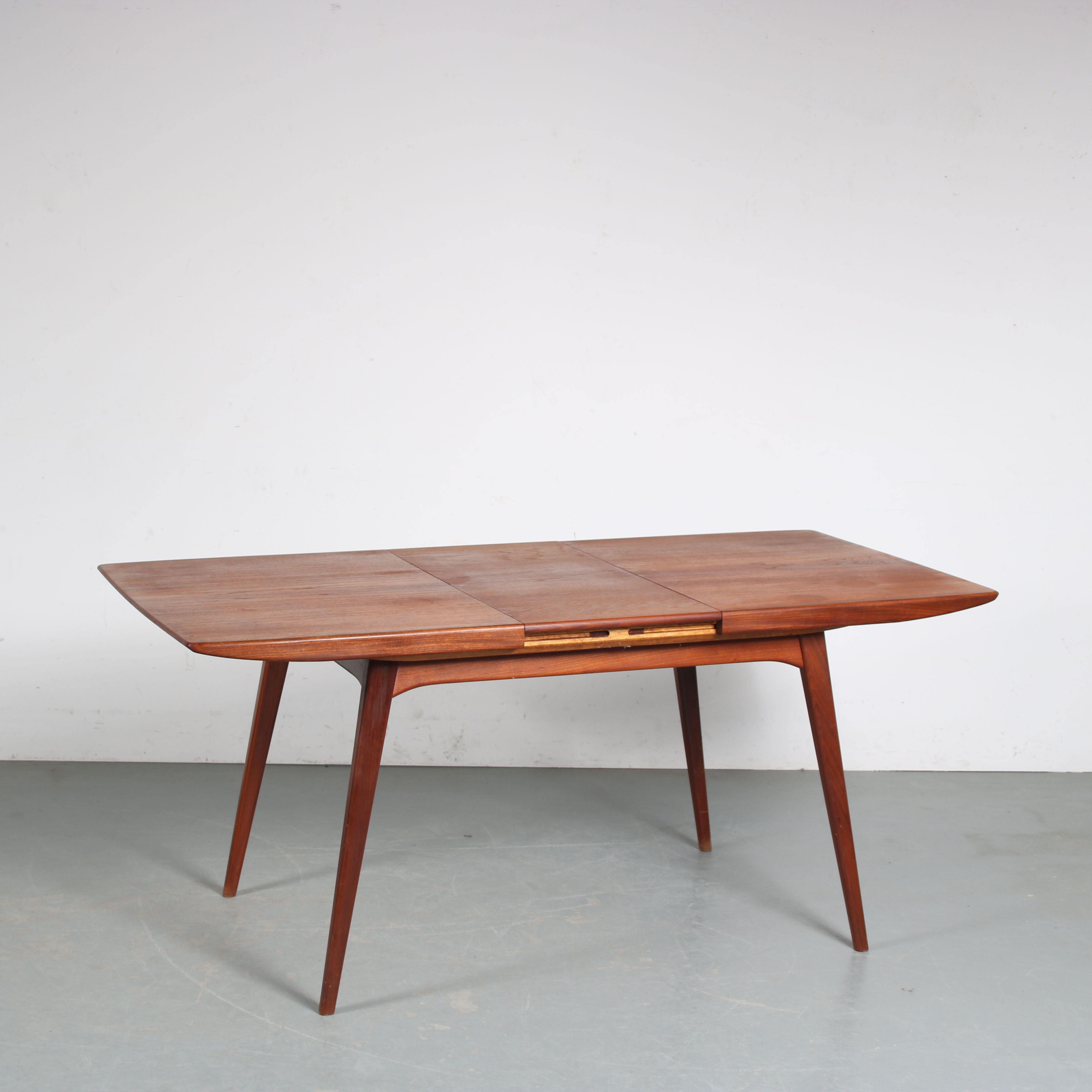 Extendible dining table by Louis van Teeffelen for Wébé, Netherlands 1950s