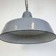 Lampe suspendue en émail gris industriel, années 1960