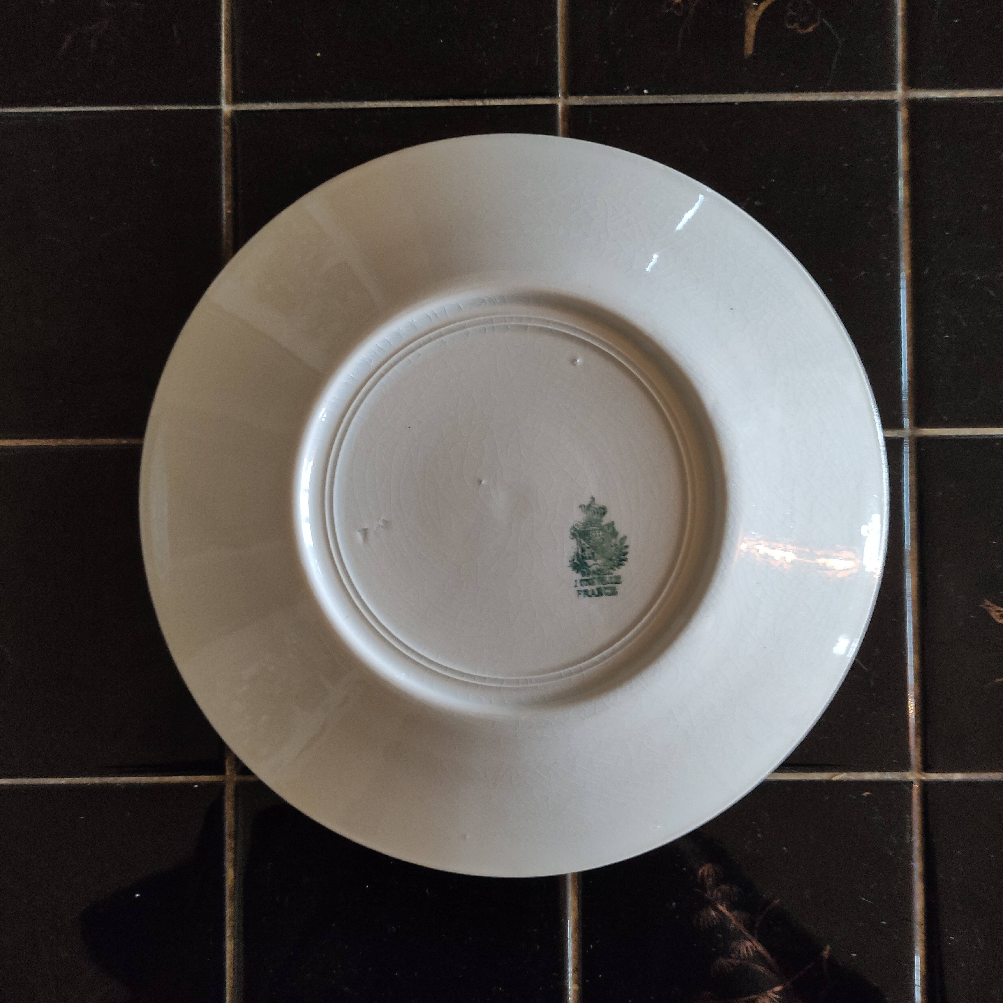 12 pink flat plates by KG Lunéville