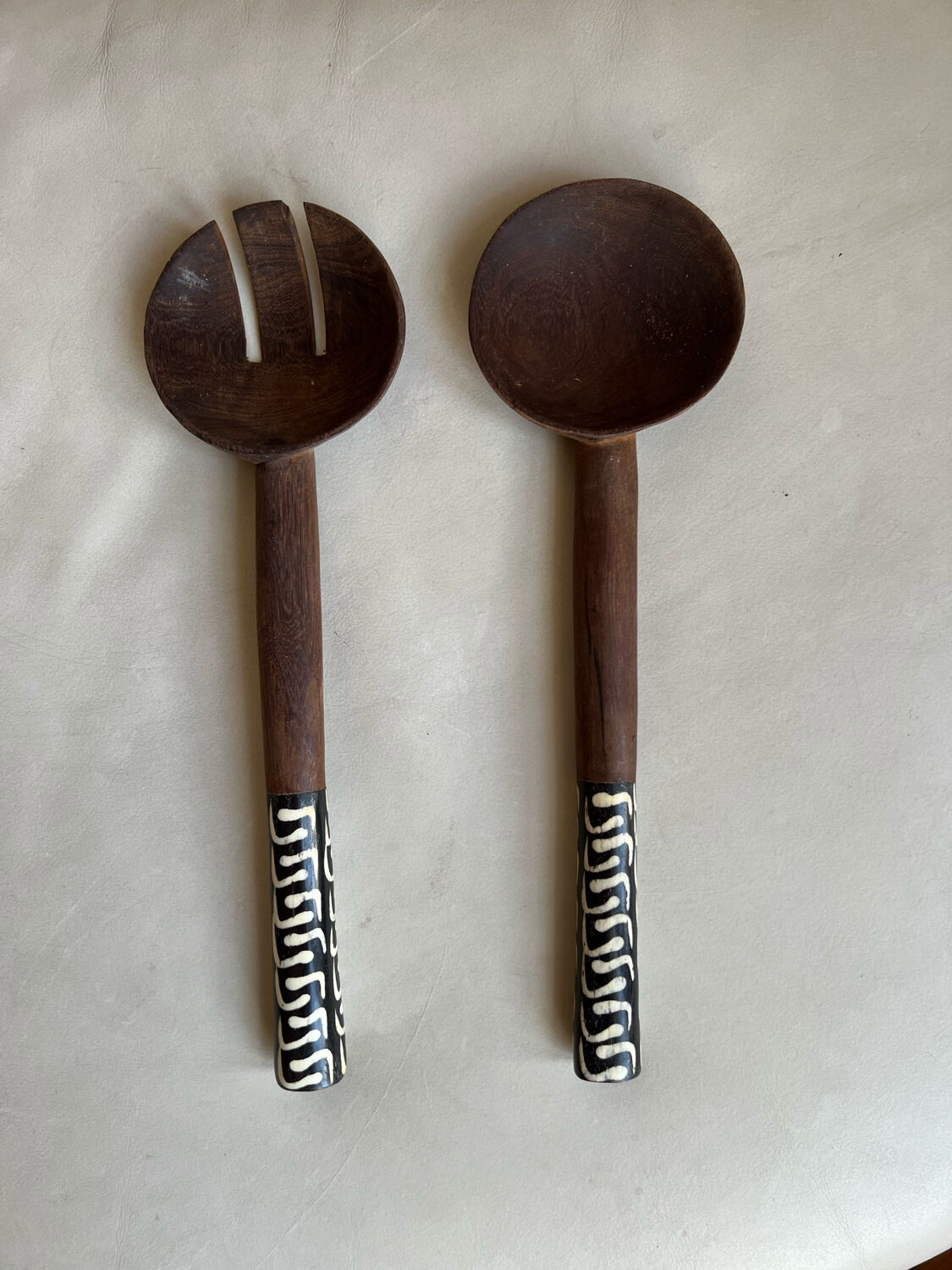 Wooden service cutlery