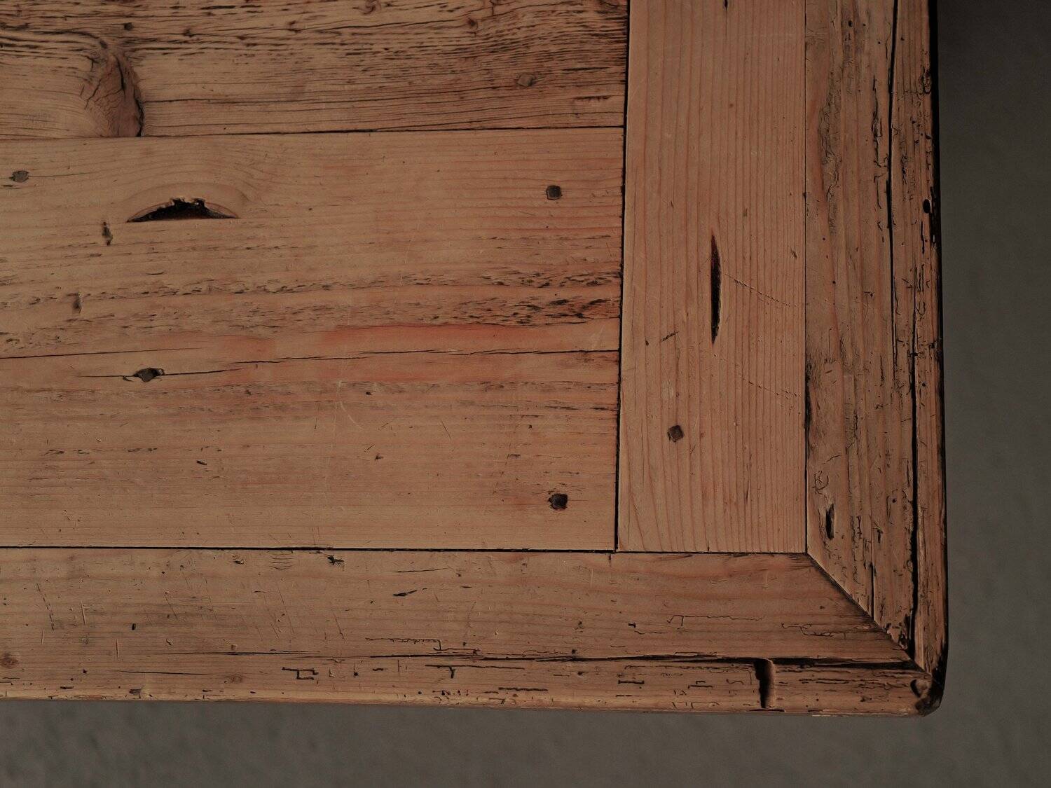 Solid pine dining table – Handcrafted, around 1970